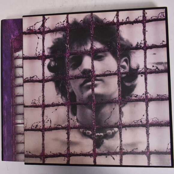 Robert Mapplethorpe's "Altars" - Picture 1 of 4